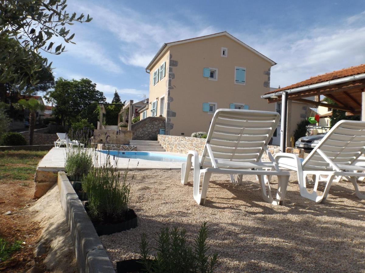 Apartment Marina Kornić Exteriör bild